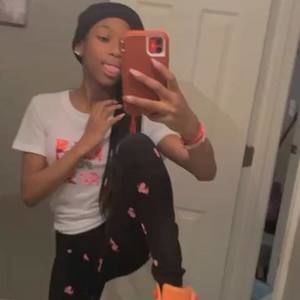 Meet your Posher, Aerrian